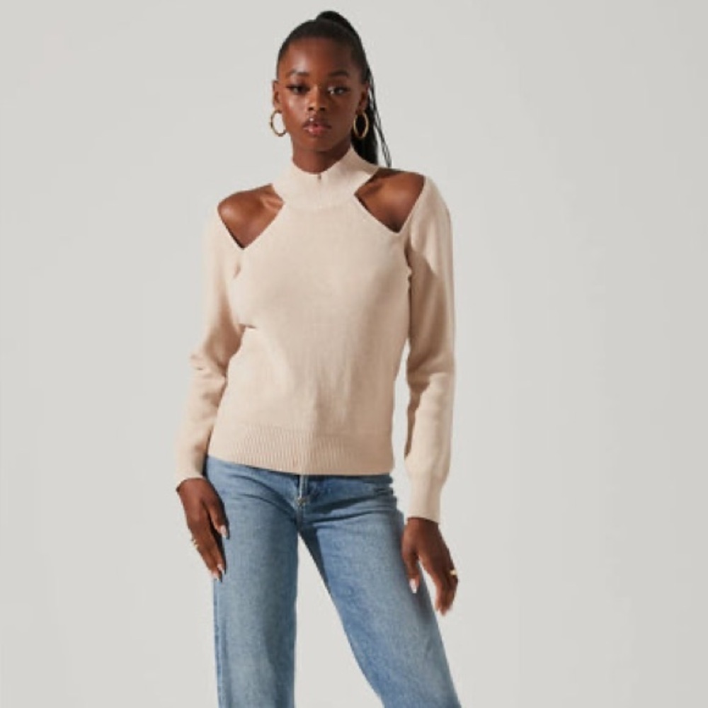 ASTR The Label Hilary Cutout Sweater Medium Sand Ribbed Long Sleeve Top - Picture 3 of 9